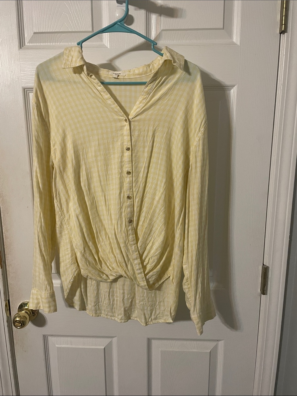 Maurices Pale Yellow Button-Down Knot Front Women's Shirt